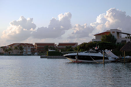 Tuesday, November 2, 2010 Cancun 015.JPG